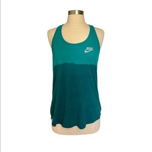 Nike Dri-Fit Active Top Size Large Green in Color